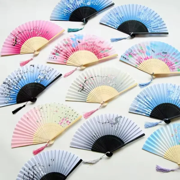 Traditional Chinese Japanese Style Printed Silk Hand Folding Fan